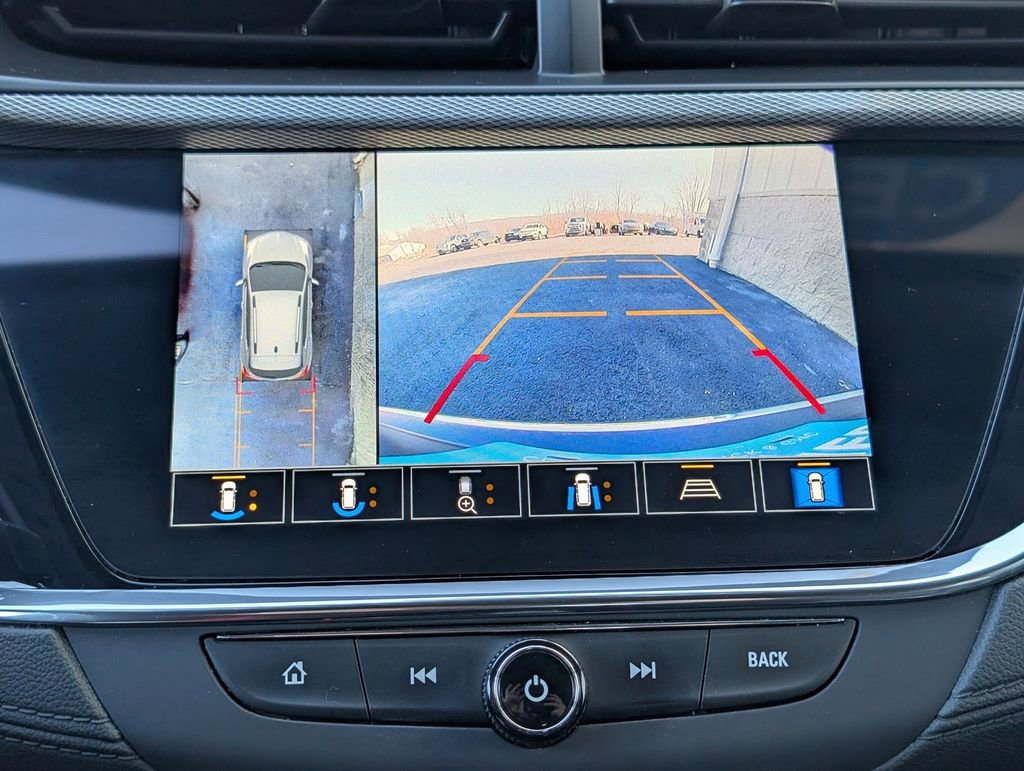 Certified 2022 Buick Encore GX Essence w/ Advanced Technology Package image 20