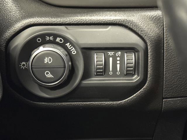 Used 2022 Jeep Gladiator Sport image 23