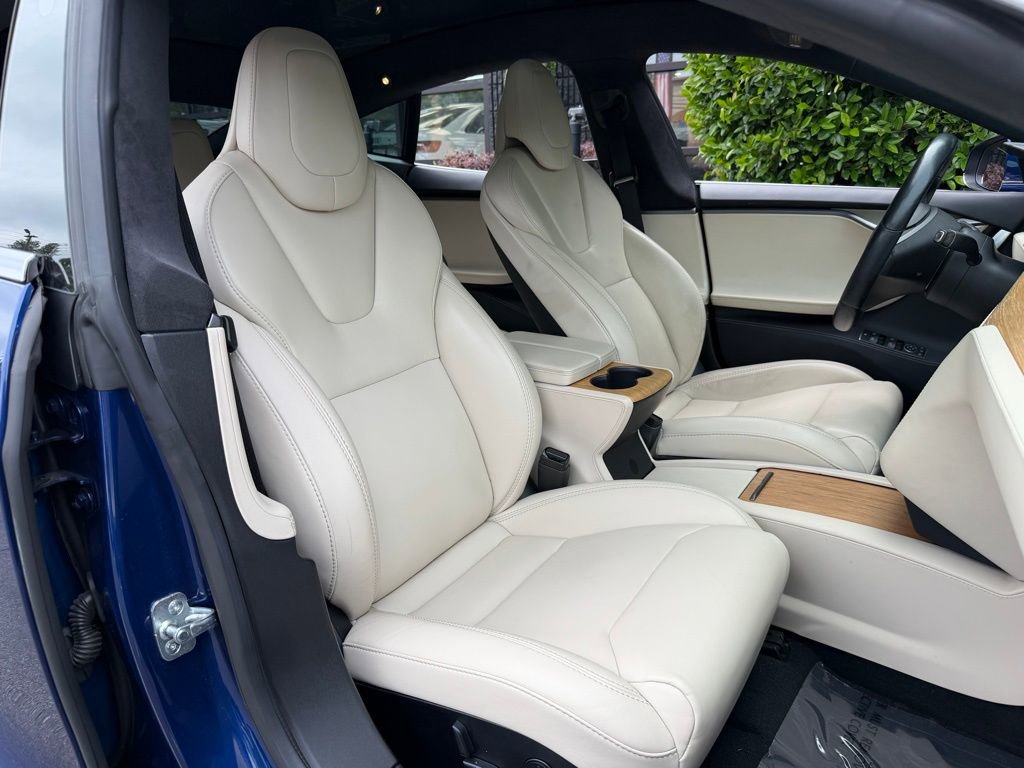 Used 2020 Tesla Model S Long Range Plus AWD/4WD image 33