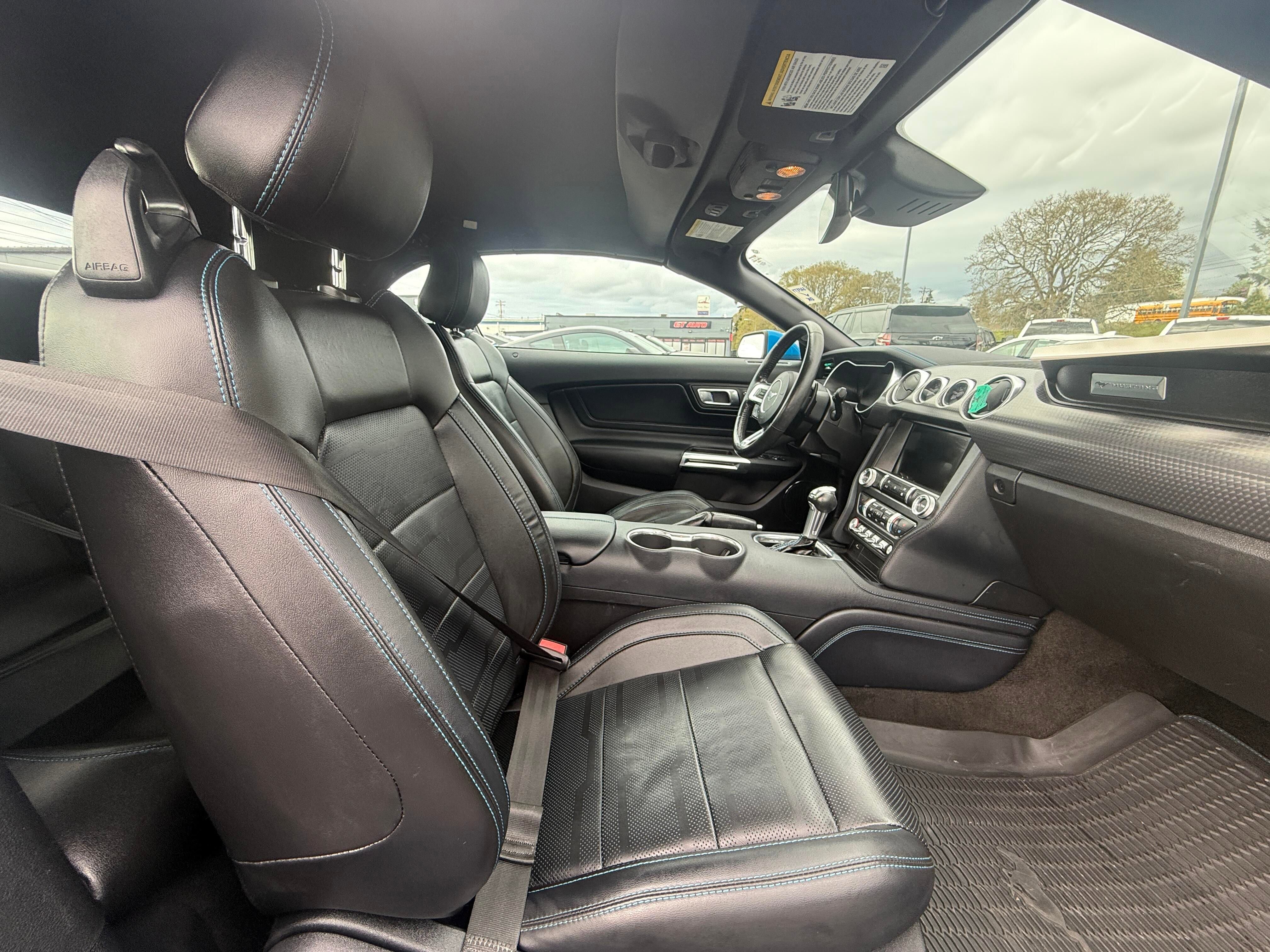 Used 2019 Ford Mustang GT Premium w/ GT Performance Package RWD image 7