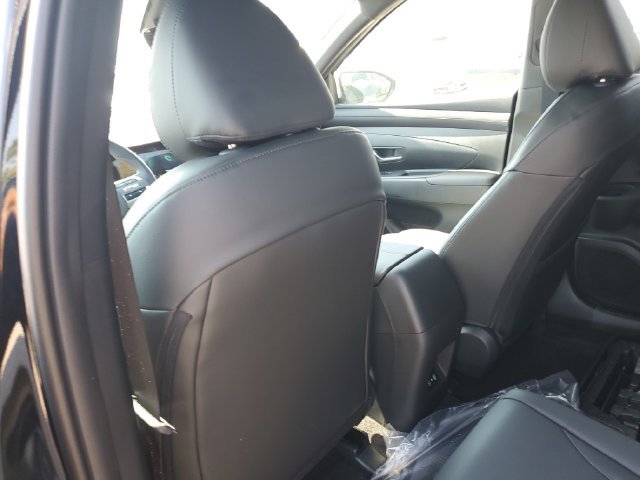 New 2027 Hyundai Santa Cruz SE AWD/4WD image 13