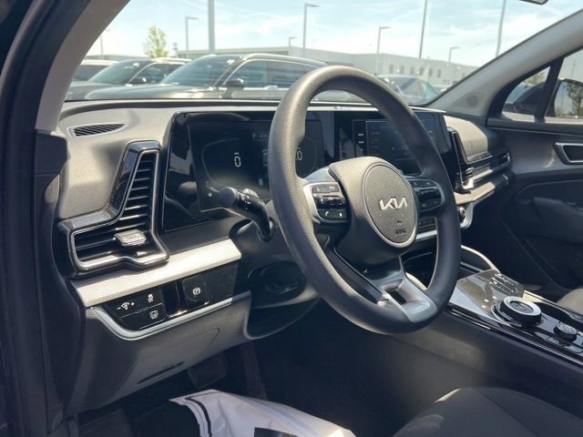 Certified 2023 Kia Sportage LX image 10