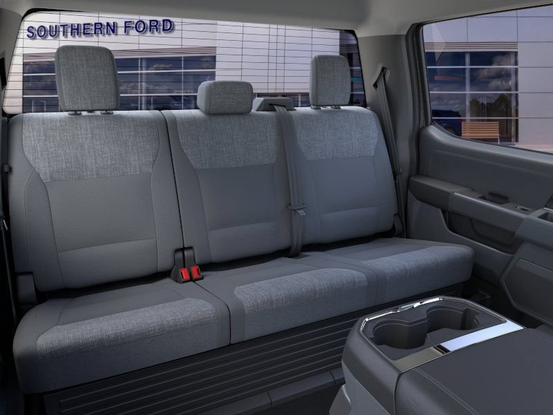 New 2026 Ford F350 XLT w/ XLT Premium Package AWD/4WD image 12