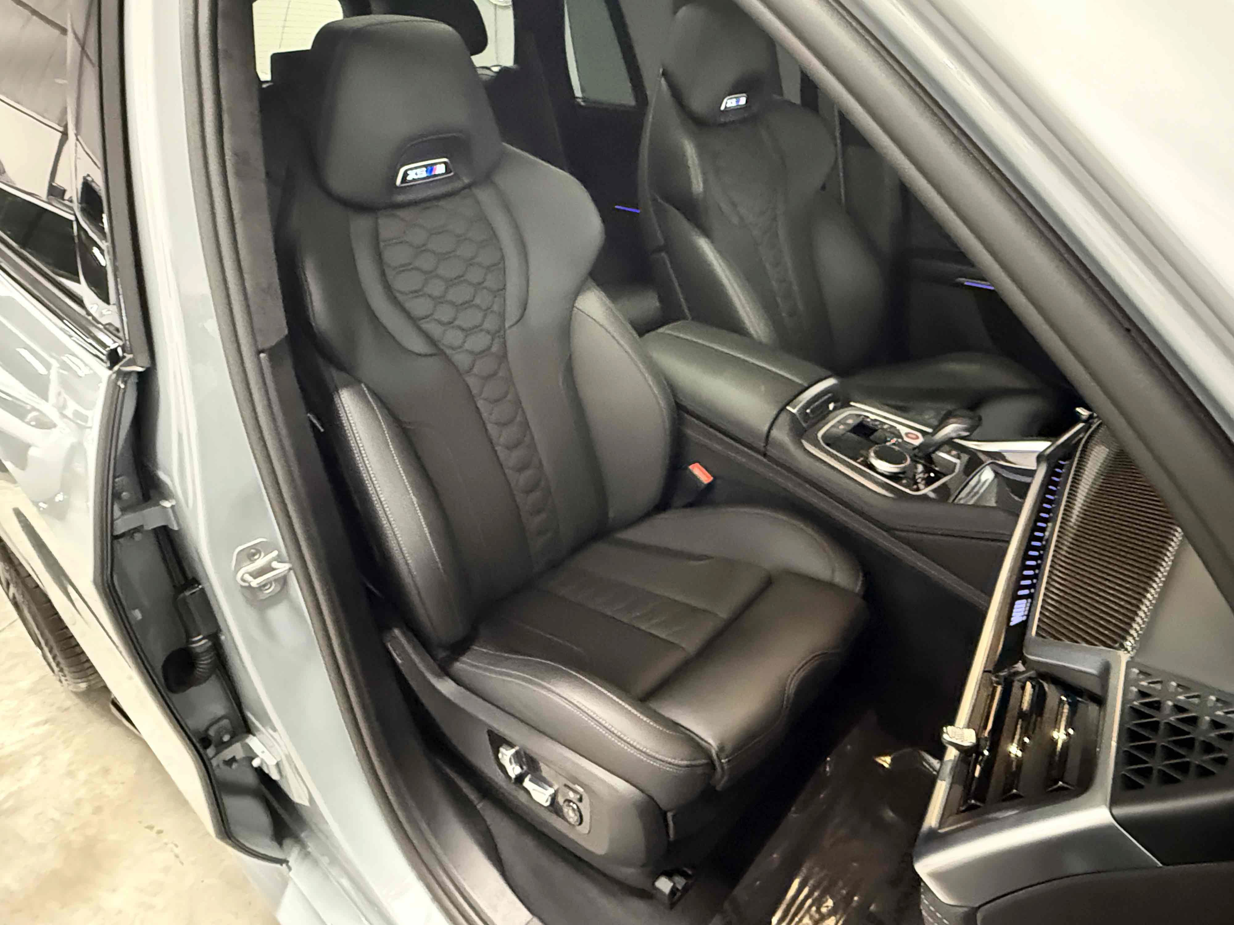 Used 2024 BMW X5 M Competition w/ Executive Package AWD/4WD image 47