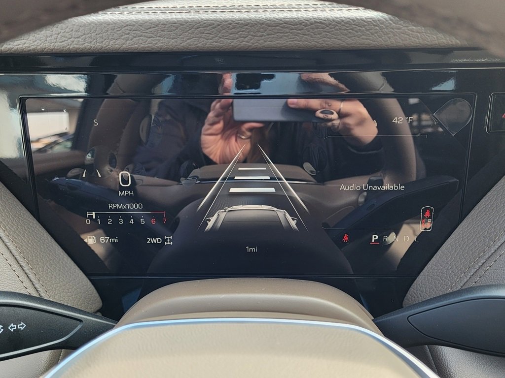 New 2026 GMC Yukon XL Denali w/ Sun & Power Step Package image 27