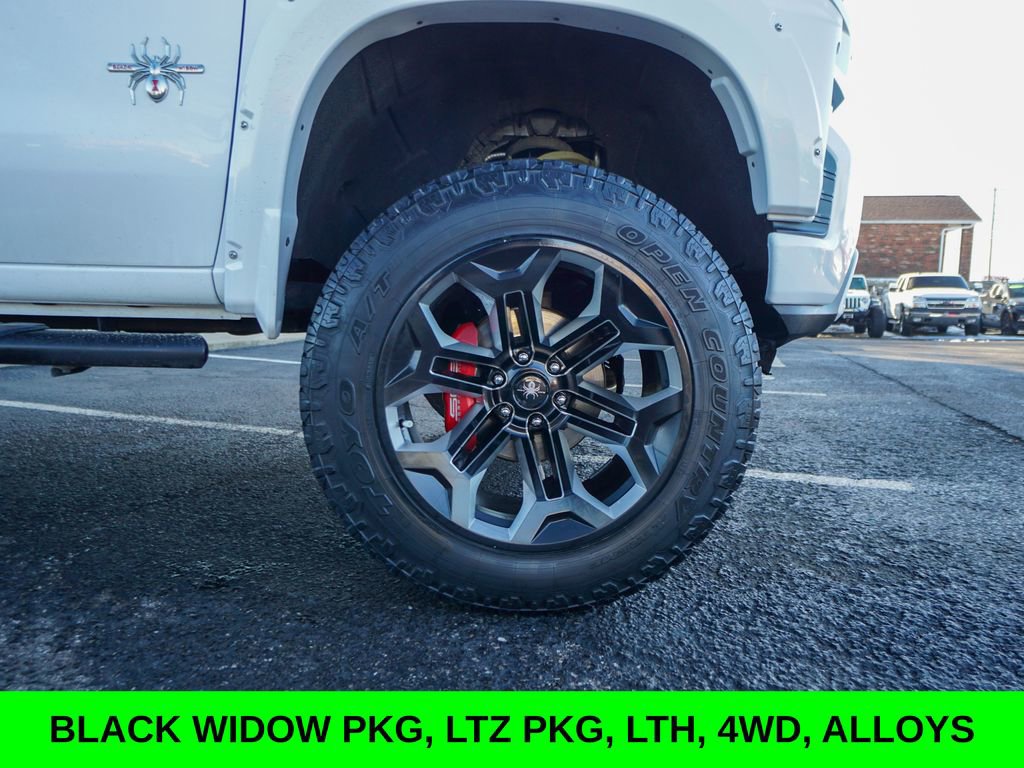Used 2019 Chevrolet Silverado 1500 LTZ w/ LTZ Premium Package image 12