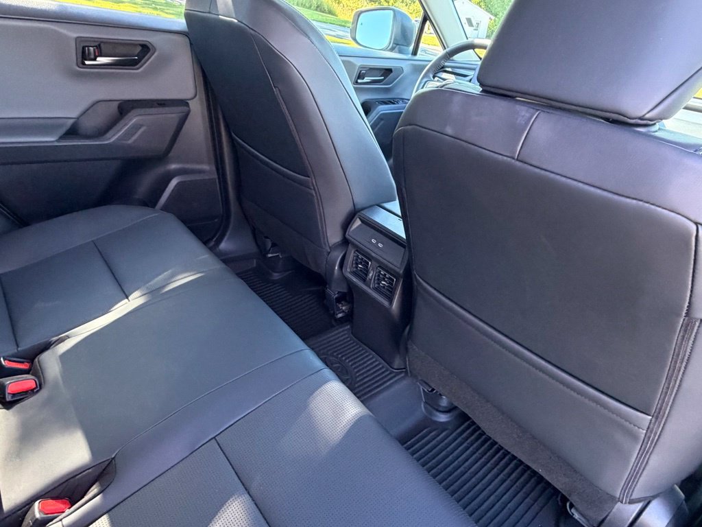 Used 2026 Toyota RAV4 XLE Premium AWD/4WD image 37