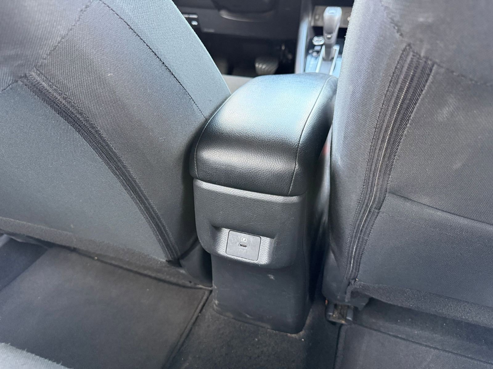 Used 2025 Nissan Versa SV FWD image 23