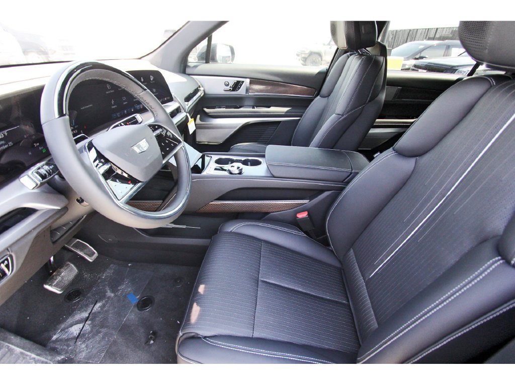 New 2027 Cadillac Vistiq Luxury AWD/4WD image 6