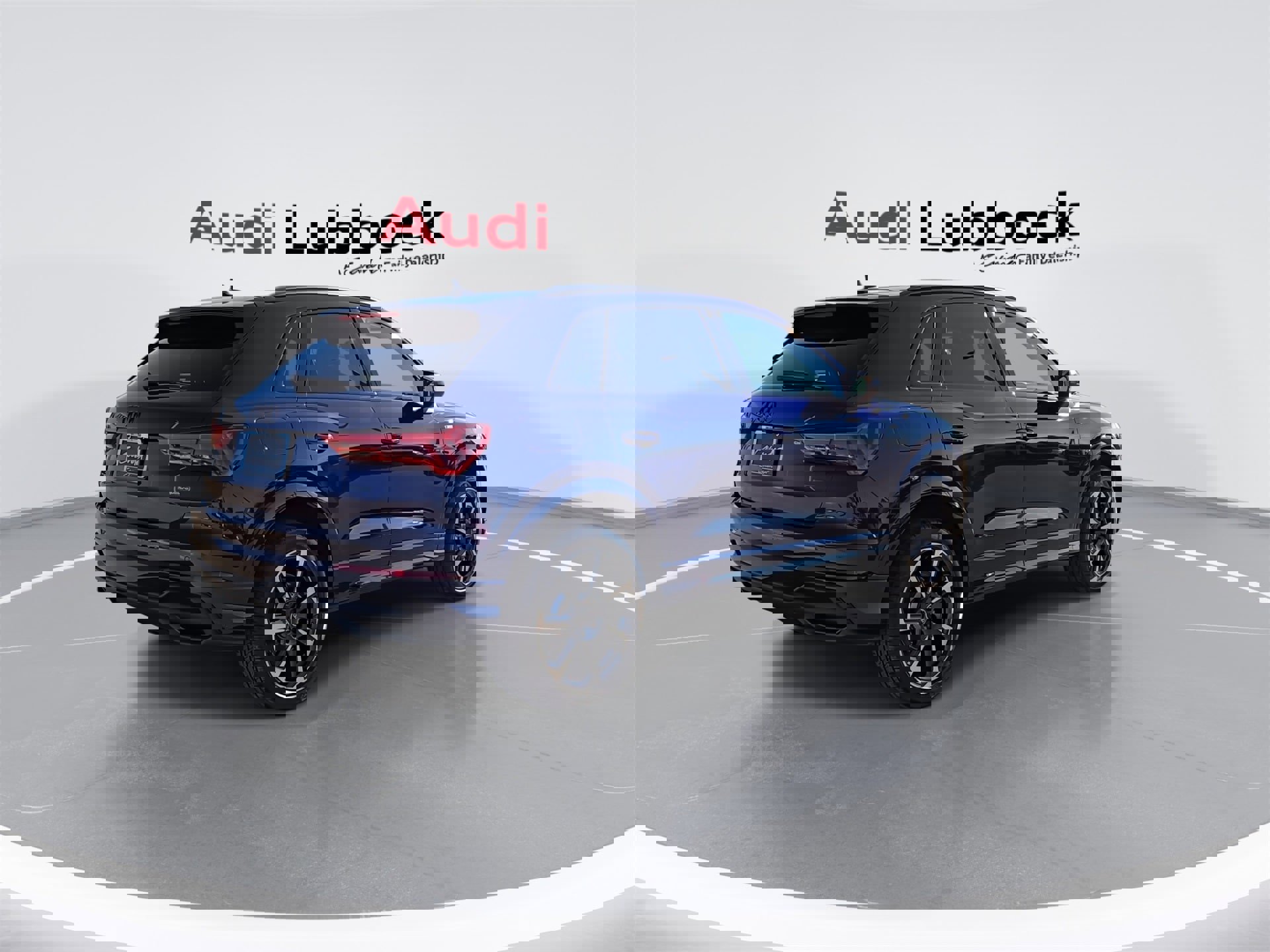 New 2025 Audi Q3 2.0T Premium Plus image 8