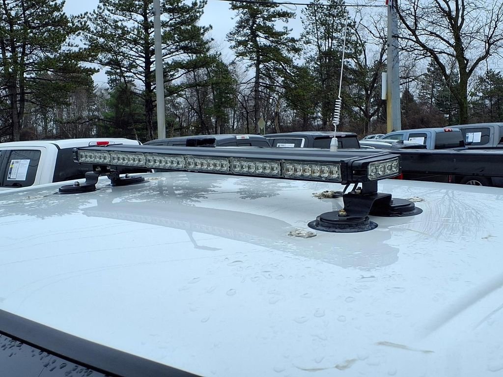 Used 2011 Ford F250 XL w/ Snow Plow Prep Pkg image 11