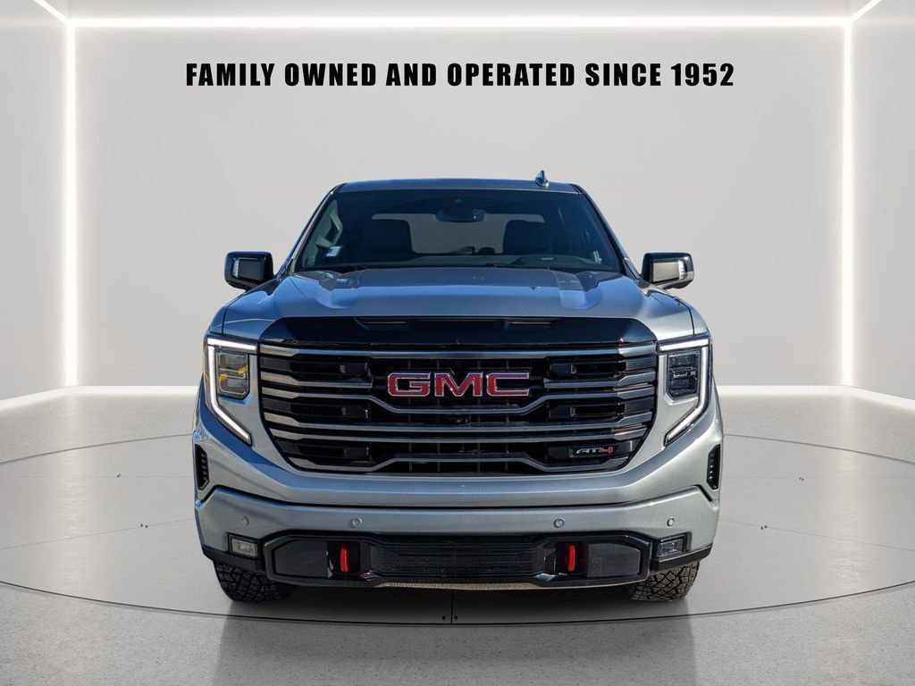 Used 2025 GMC Sierra 1500 AT4 image 7