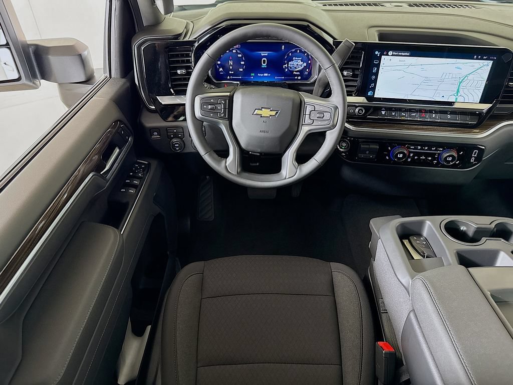 New 2026 Chevrolet Silverado 2500 LT w/ All Star Edition AWD/4WD image 15