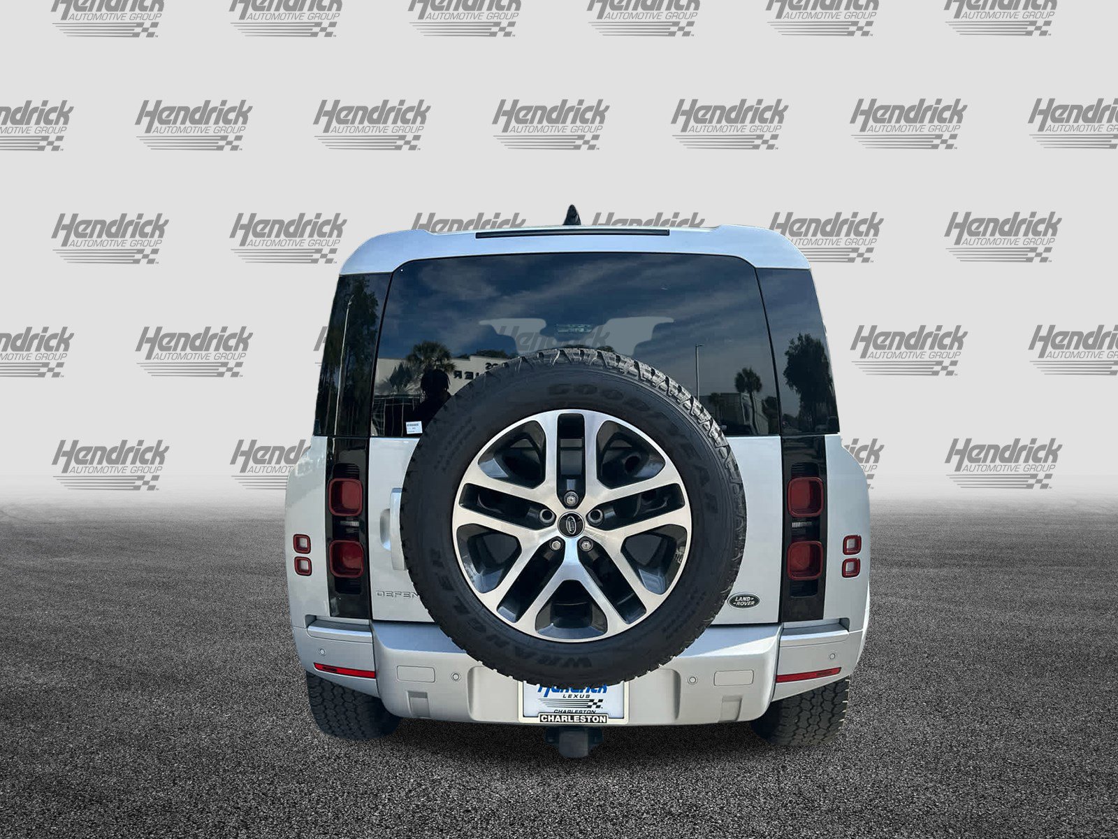 Used 2022 Land Rover Defender 110 XS Edition image 9