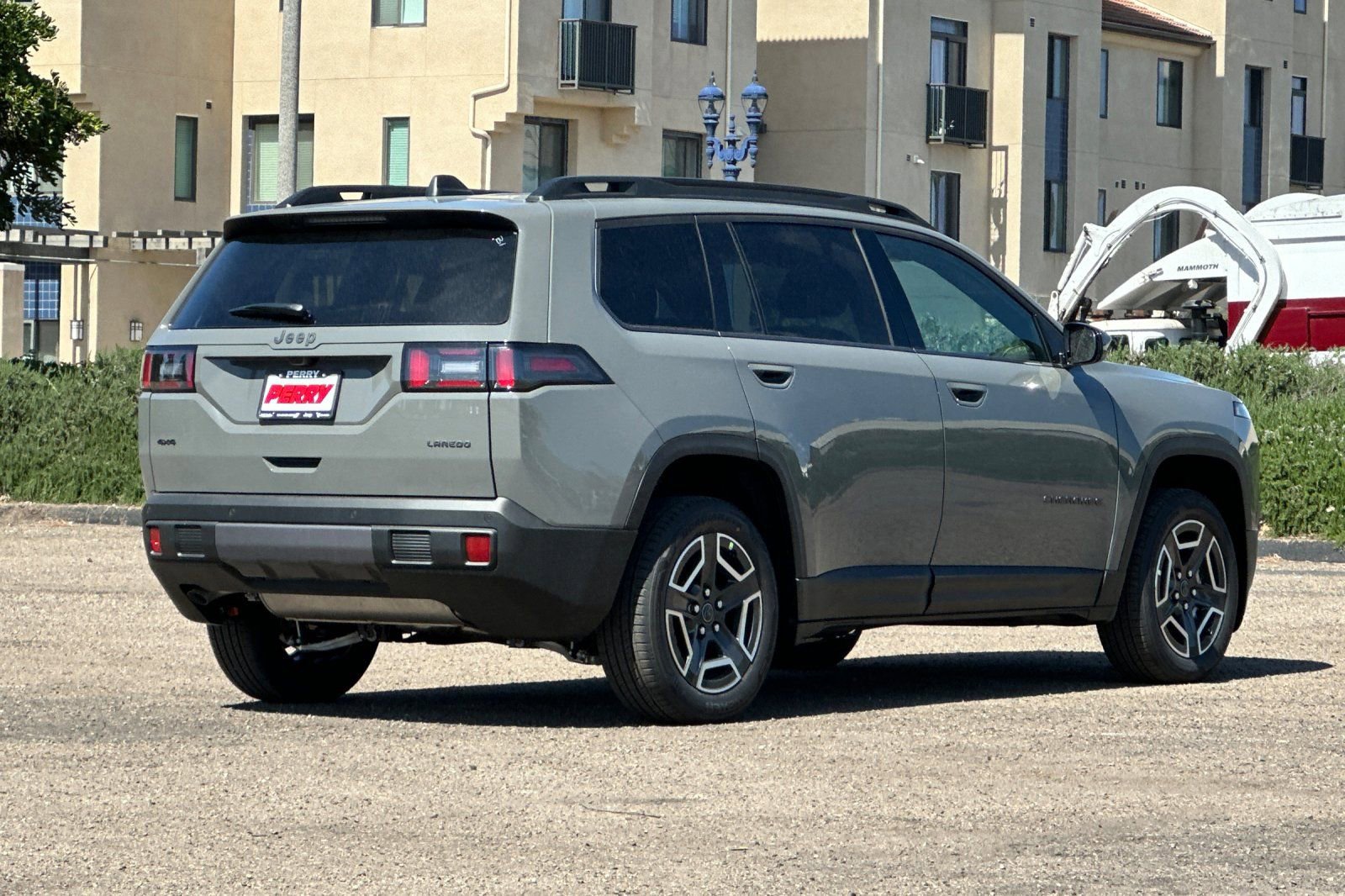 New 2026 Jeep Cherokee Laredo AWD/4WD image 4