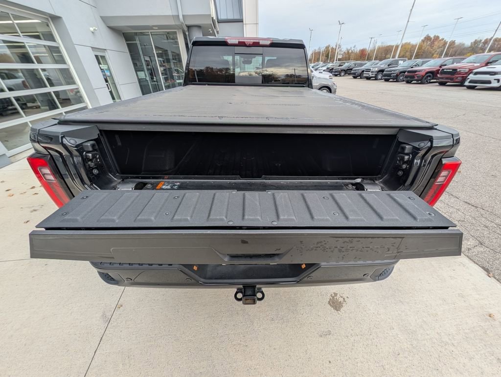Used 2024 GMC Sierra 2500 Denali w/ Denali Reserve Package image 10