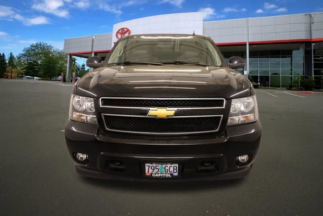 Used 2012 Chevrolet Suburban LT image 6
