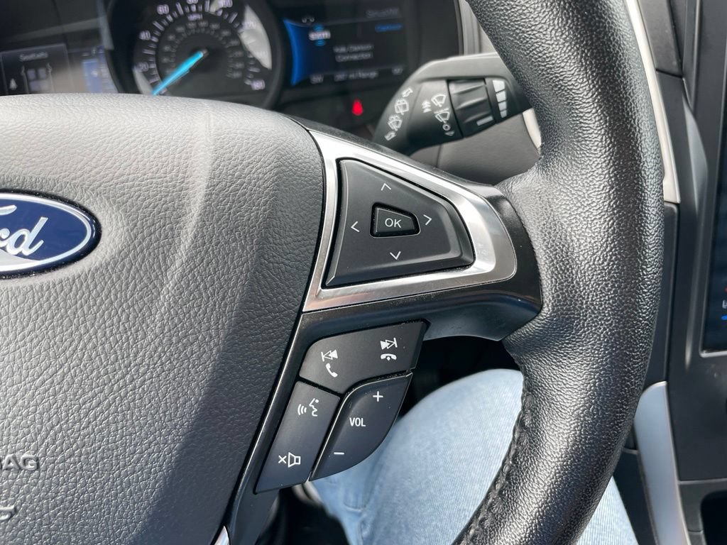 Used 2024 Ford Edge SEL AWD/4WD image 19