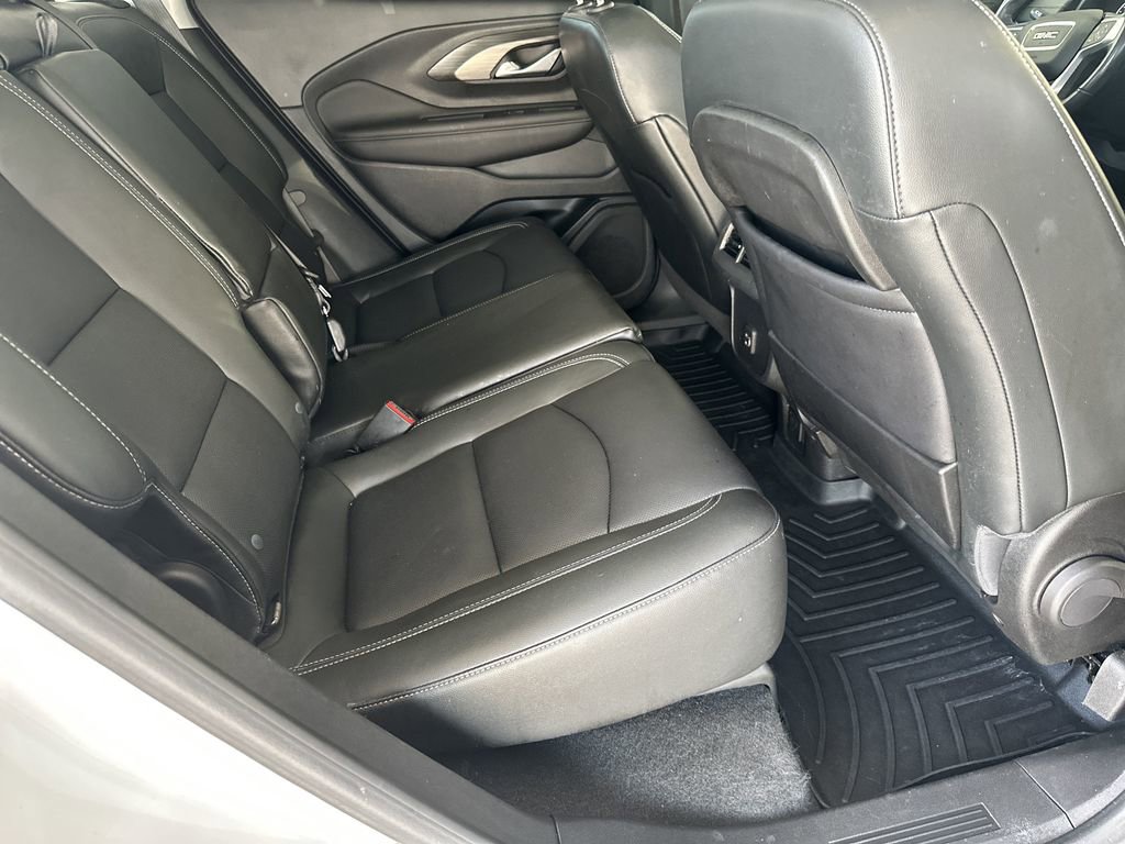 Used 2022 GMC Terrain SLT w/ Elevation Edition FWD image 36