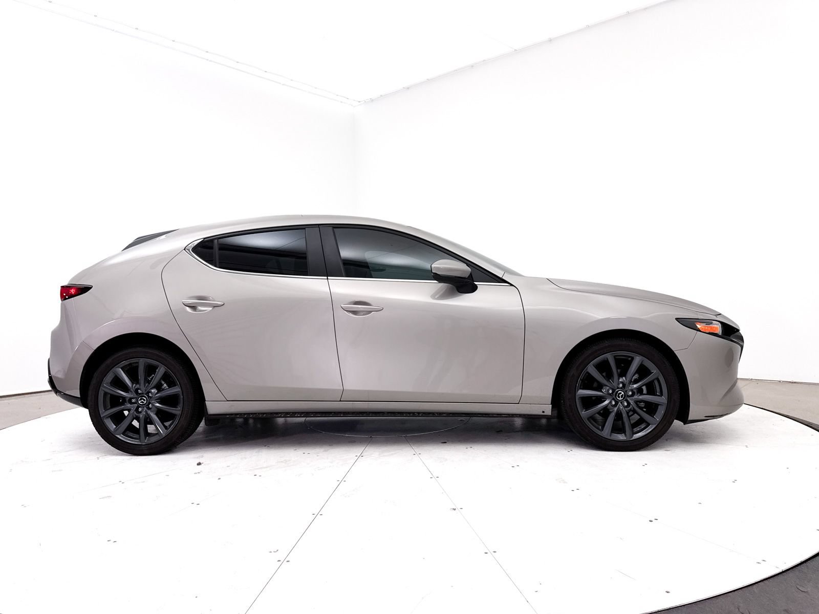 Certified 2024 MAZDA MAZDA3 s FWD image 39