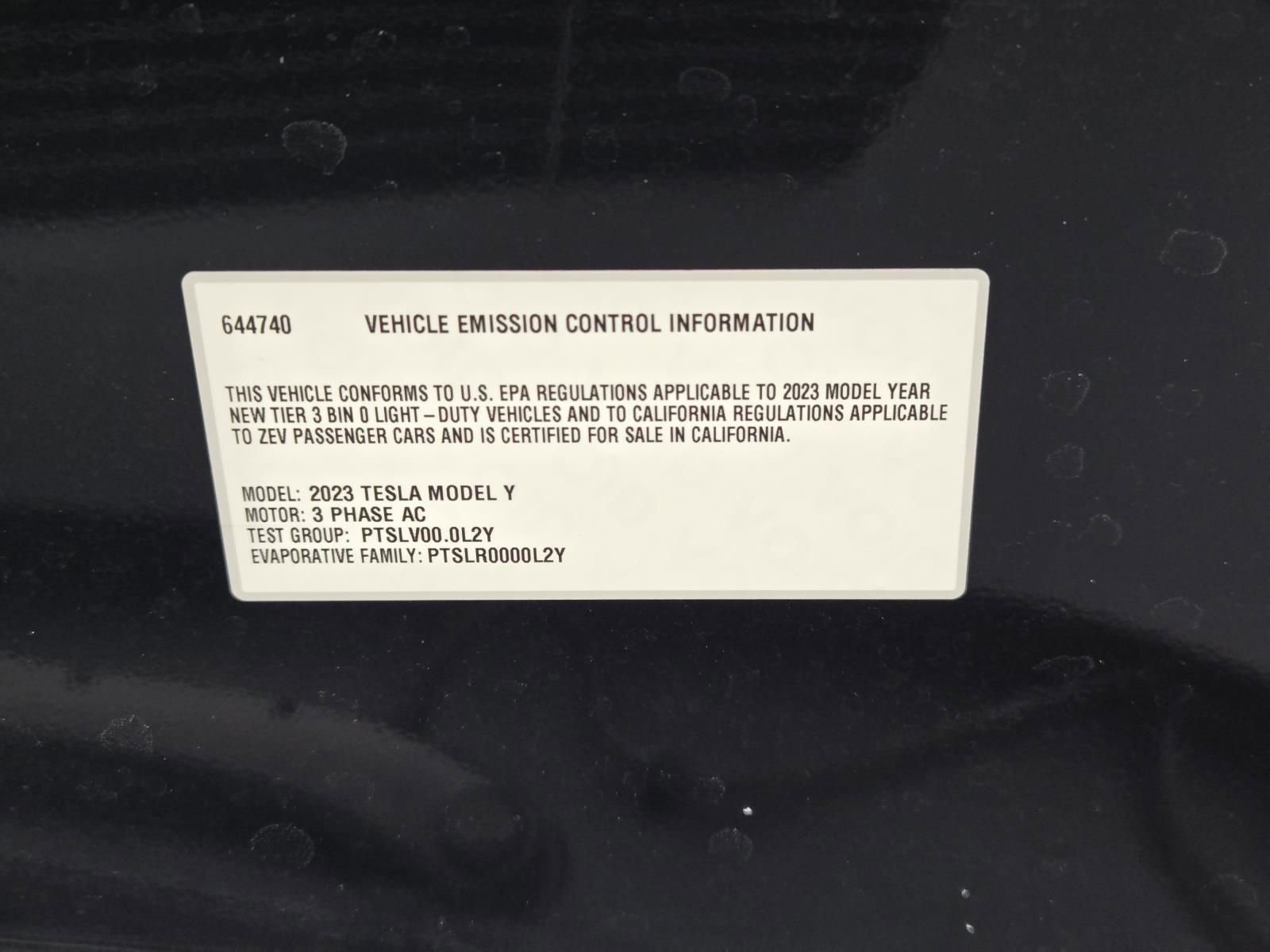 Used 2023 Tesla Model Y Long Range AWD/4WD image 28