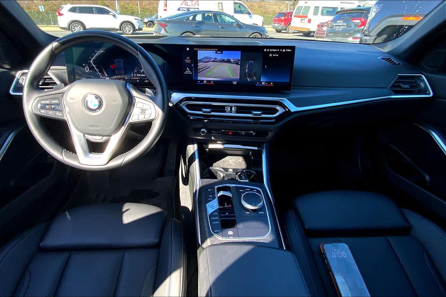 Used 2023 BMW 330i xDrive Sedan w/ Premium Package image 15