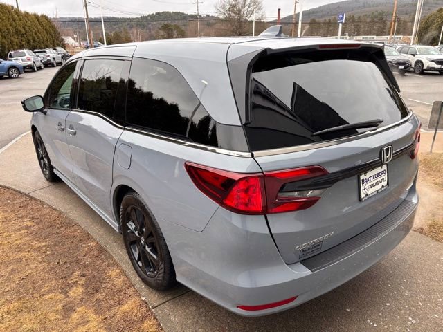 Used 2024 Honda Odyssey Sport image 6