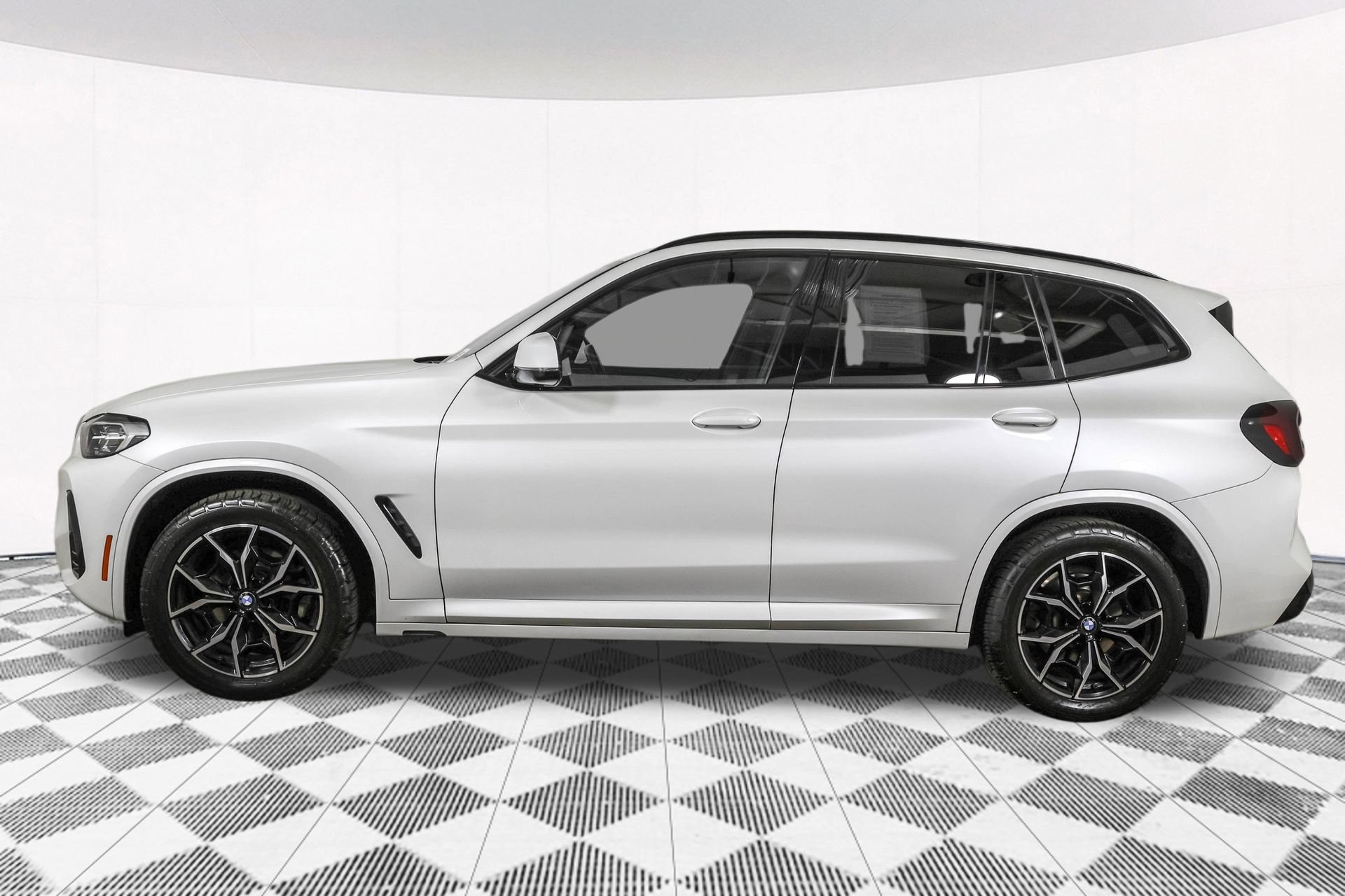 Used 2023 BMW X3 xDrive30i w/ M Sport Package AWD/4WD image 20