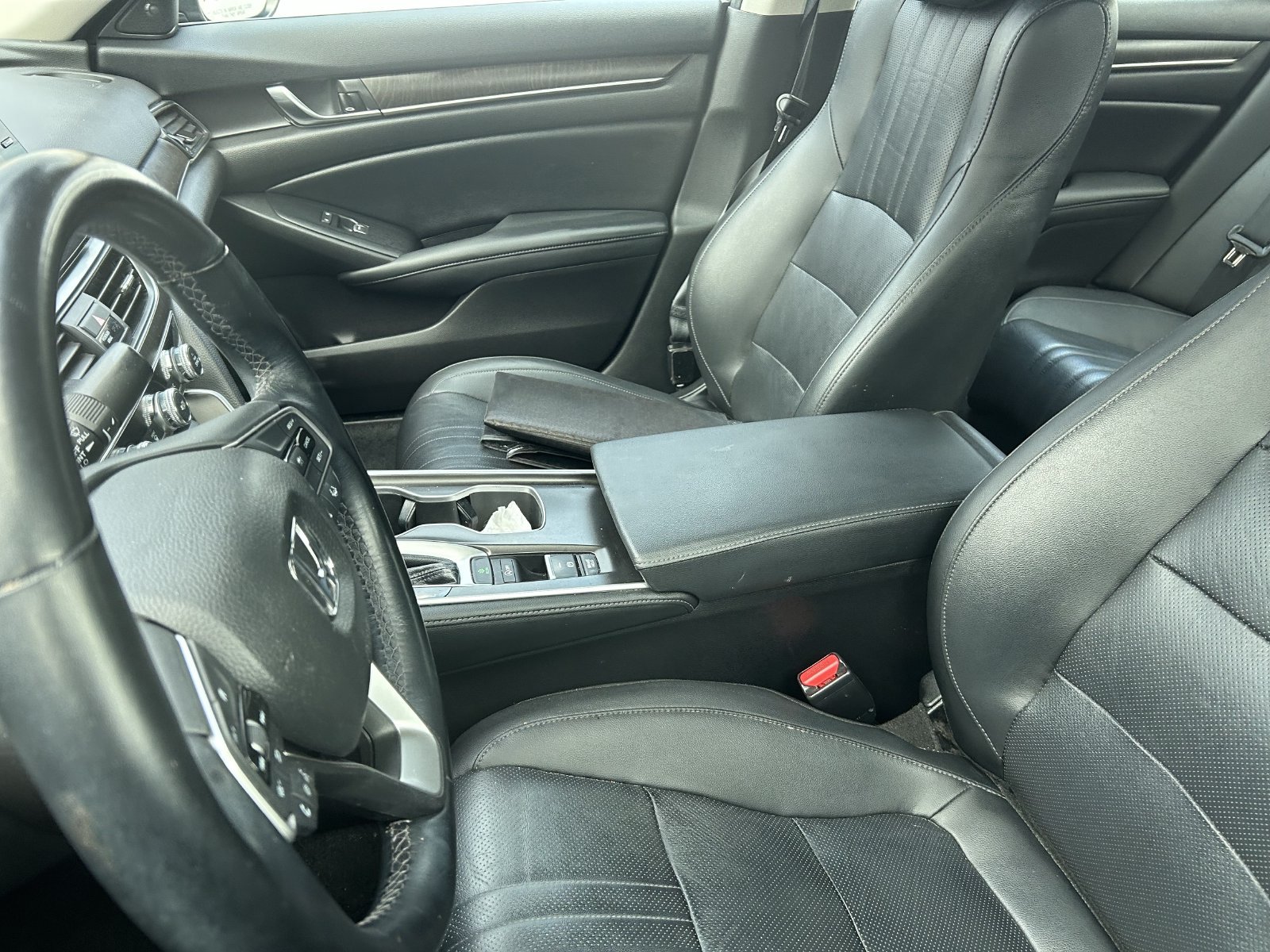 Used 2022 Honda Accord EX-L image 12