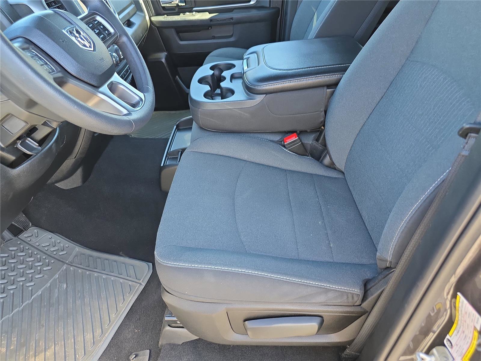 Used 2024 RAM 1500 Classic Warlock image 22