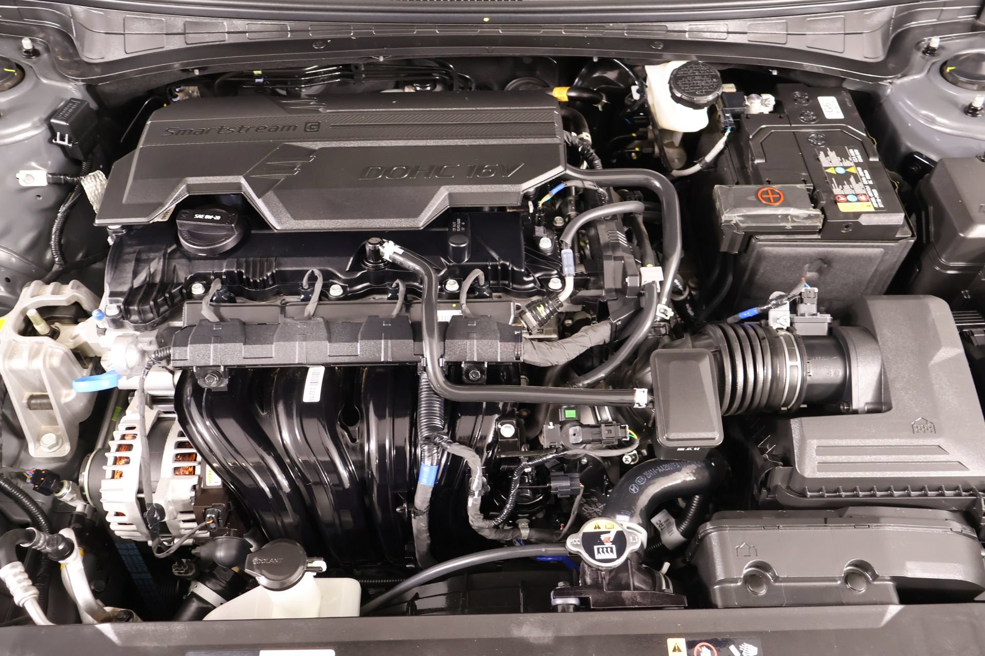 Certified 2025 Hyundai Elantra Sport FWD image 18