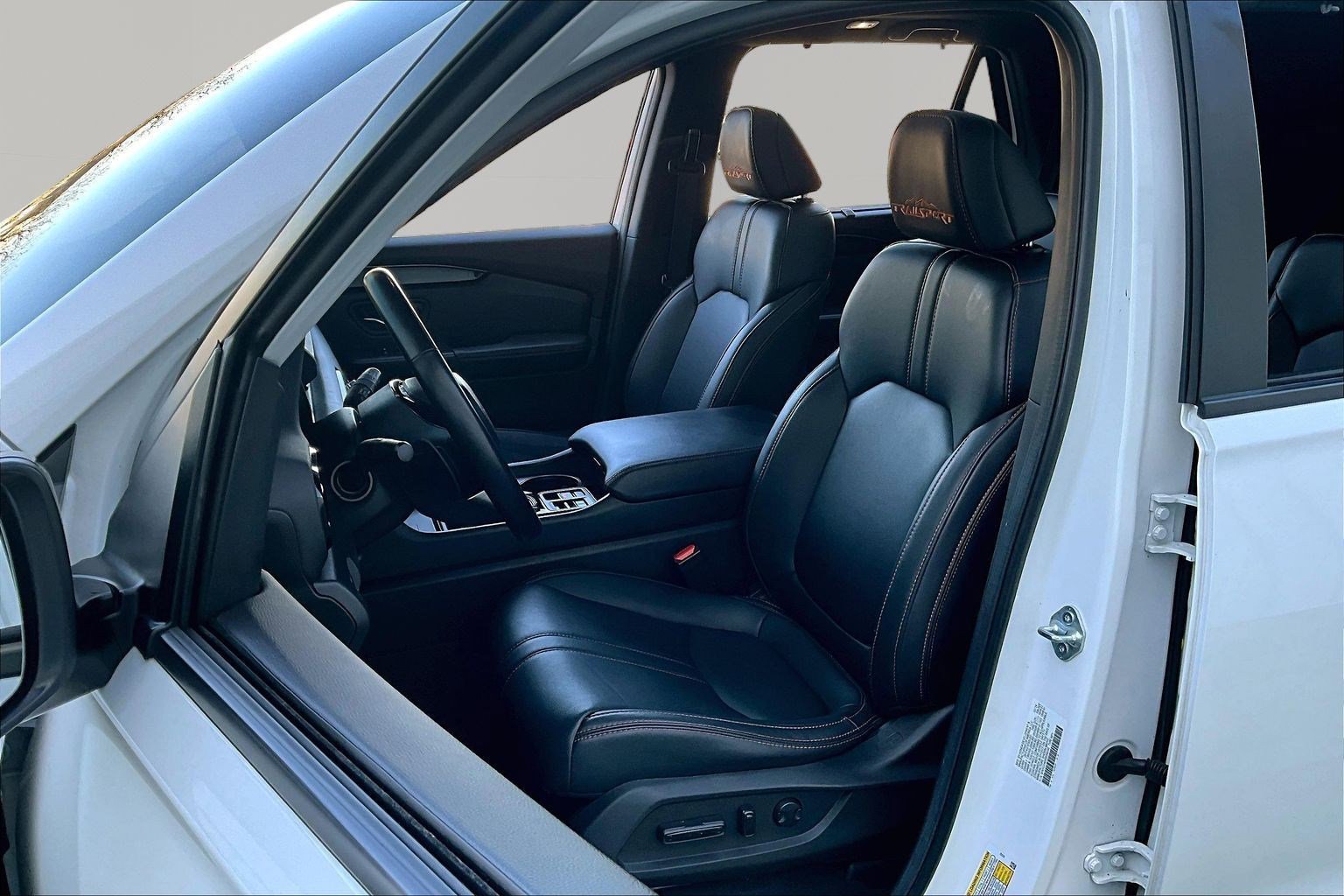 Used 2024 Honda Pilot TrailSport image 22