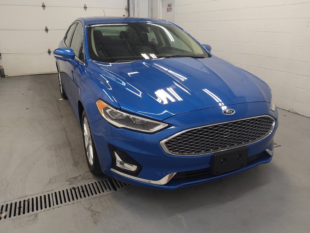 Used 2020 Ford Fusion Energi Titanium image 13