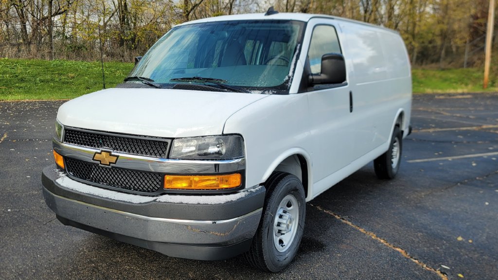 New 2025 Chevrolet Express 2500 w/ Communications Package RWD image 3