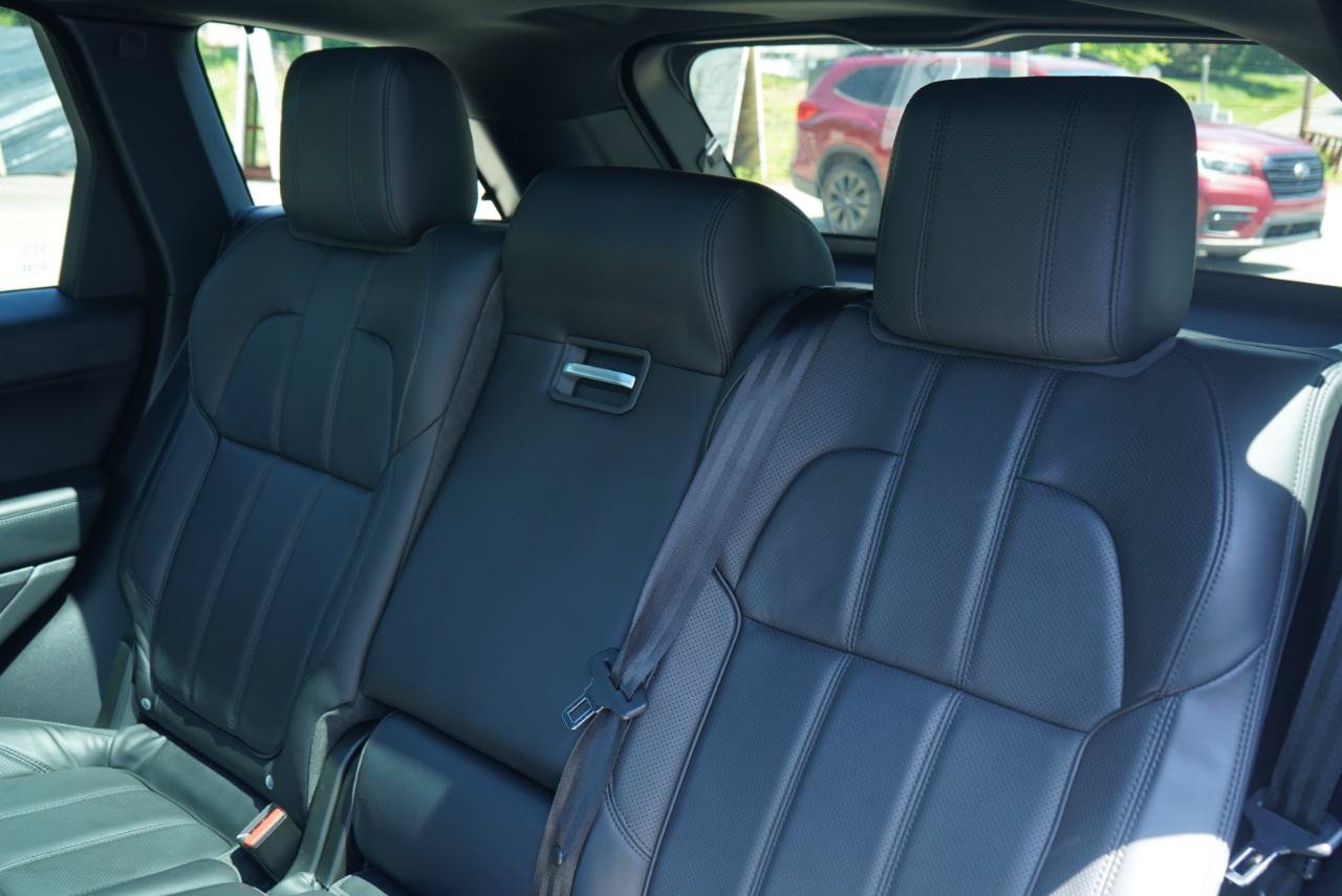 Used 2016 Land Rover Range Rover Sport HSE AWD/4WD image 43