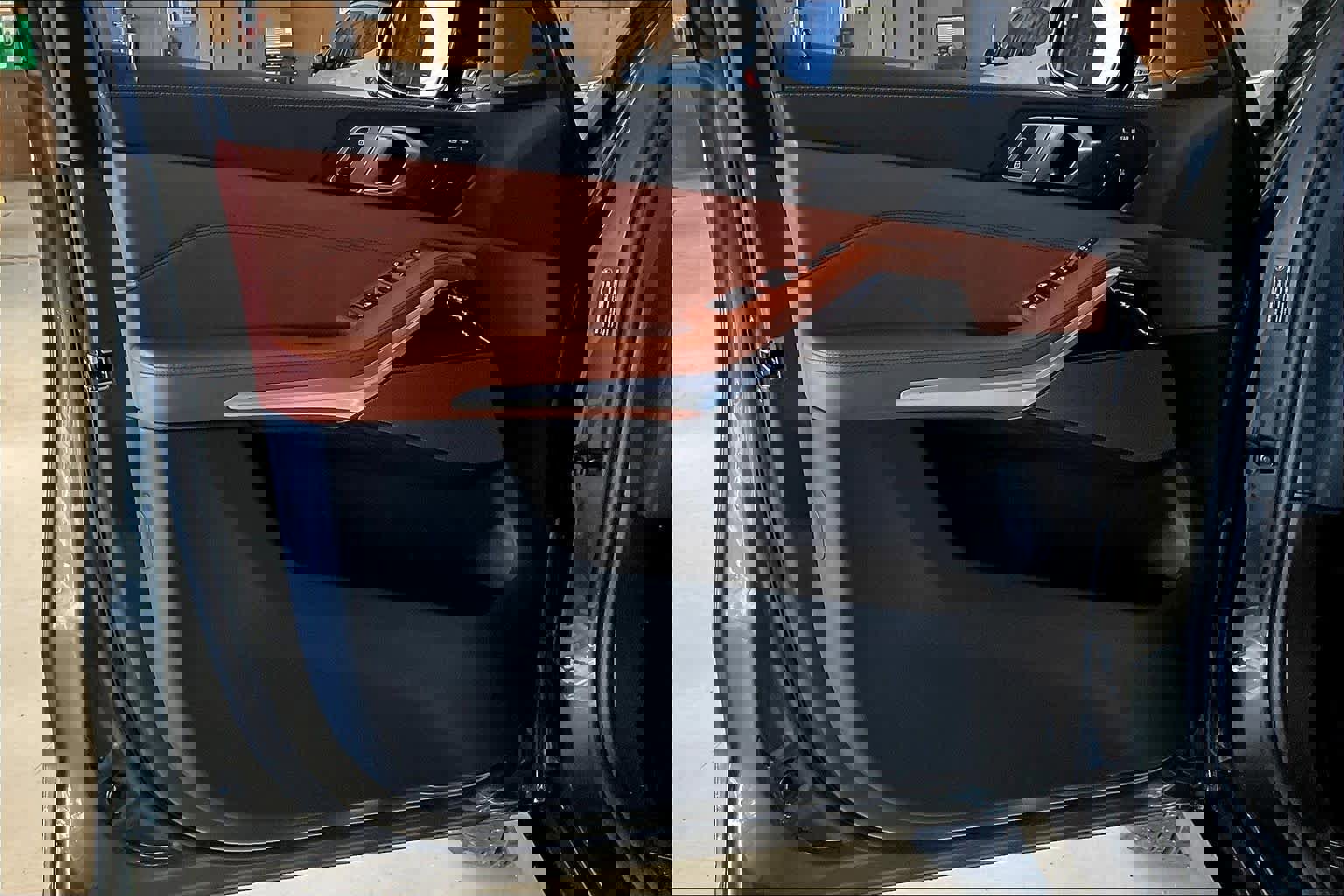 New 2026 BMW X7 xDrive40i w/ M Sport Package image 10