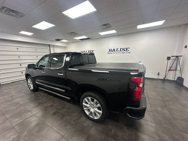 Used 2024 Chevrolet Silverado 1500 High Country w/ Technology Package AWD/4WD image 5