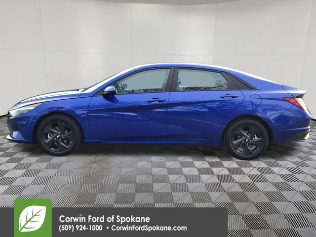 Used 2023 Hyundai Elantra SEL w/ Cargo Package image 10