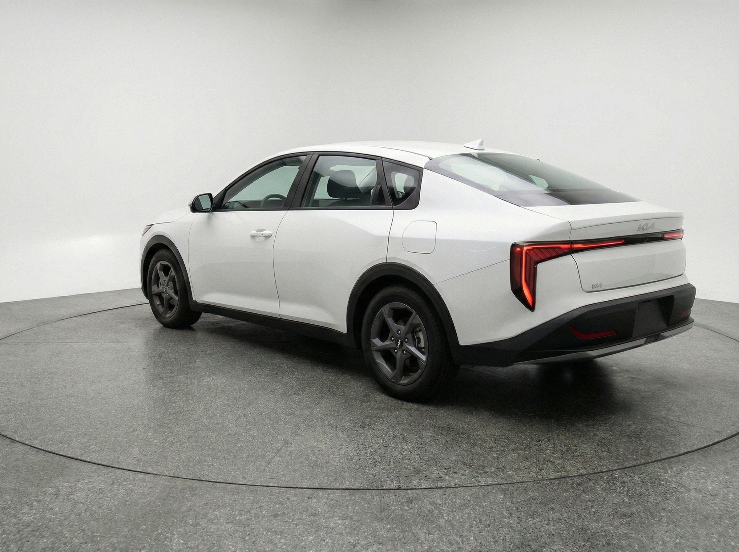 Used 2025 Kia K4 FWD image 6