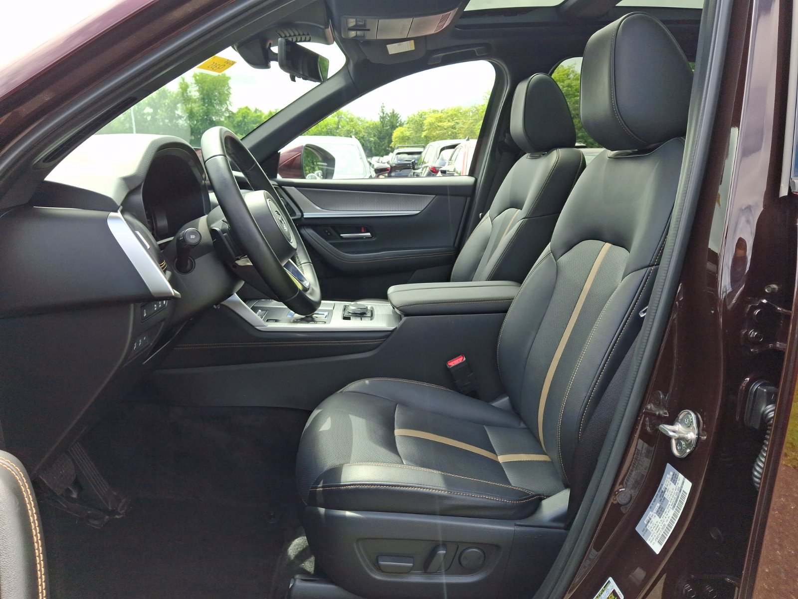 Certified 2025 MAZDA CX-90 Plug-In Hybrid w/ Premium Plus AWD/4WD image 16