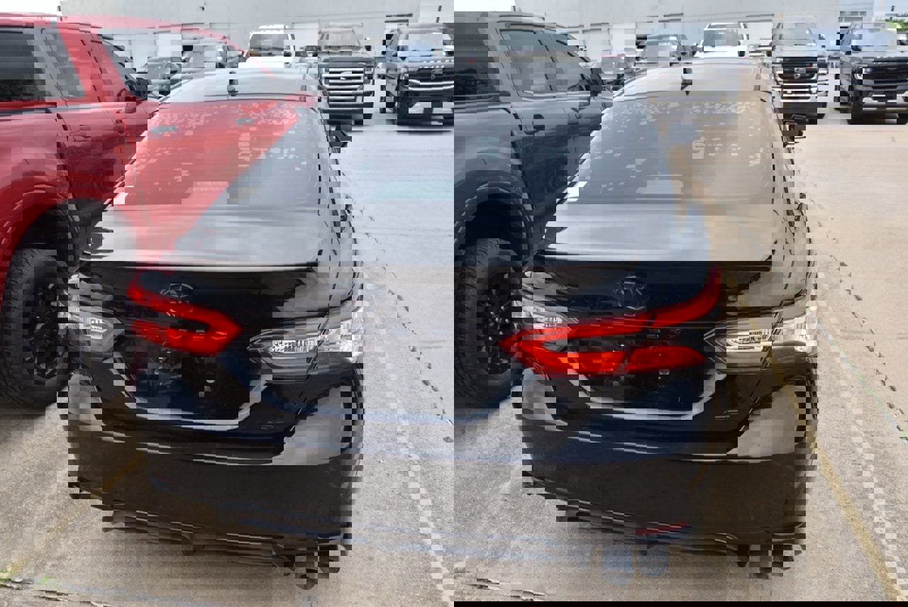 Used 2020 Toyota Camry SE w/ Convenience Package image 8