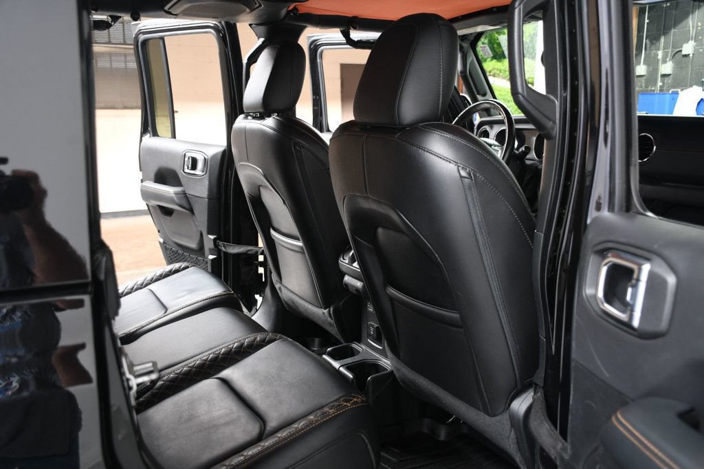 Used 2022 Jeep Gladiator Overland AWD/4WD image 40