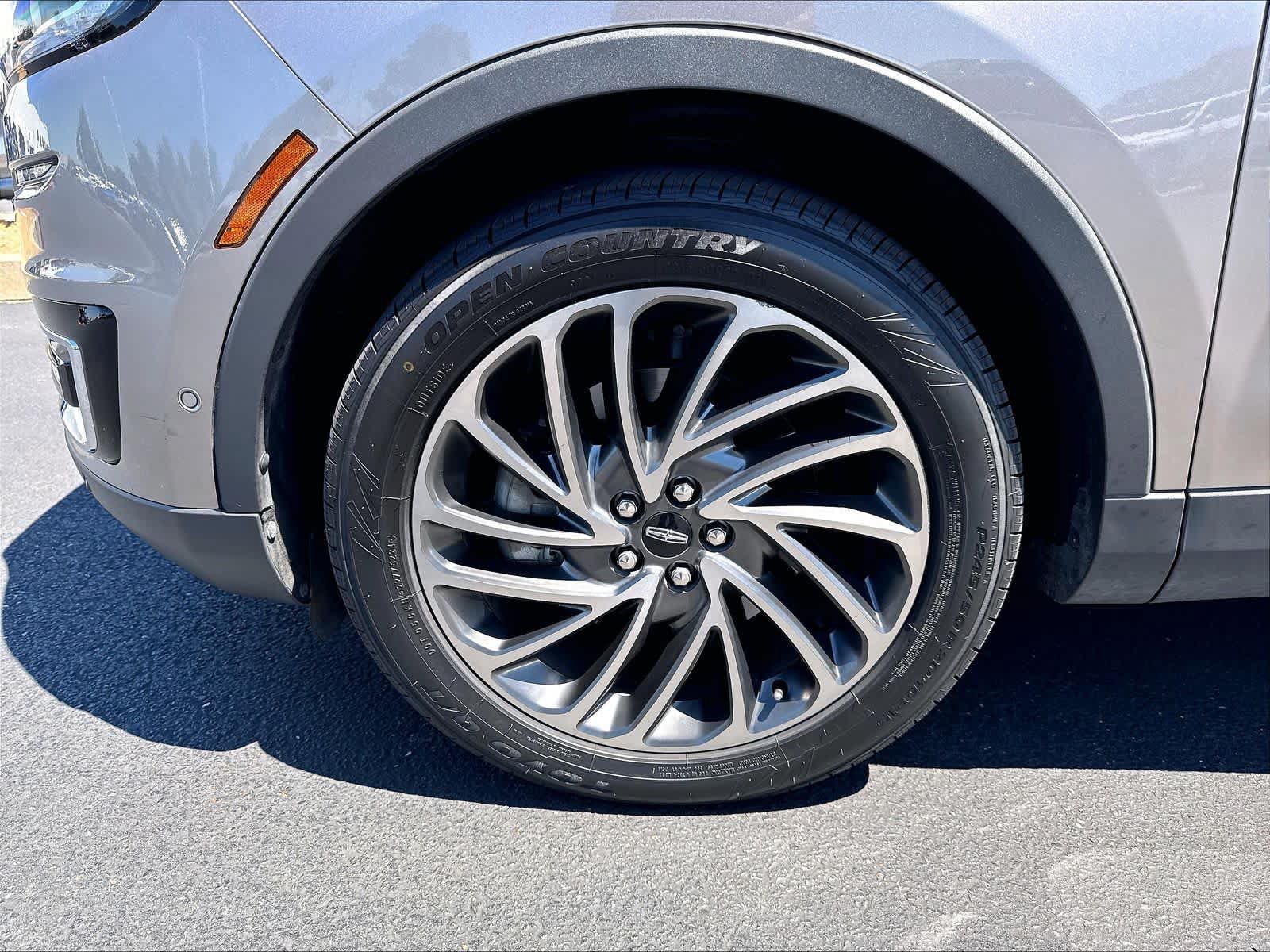 Used 2020 Lincoln Nautilus Reserve FWD image 32