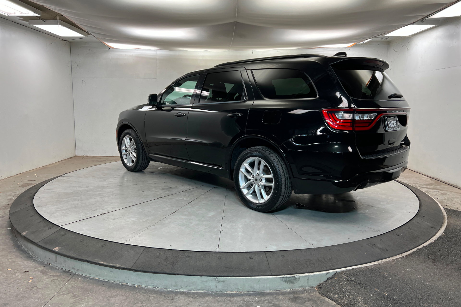 Certified 2024 Dodge Durango GT image 3