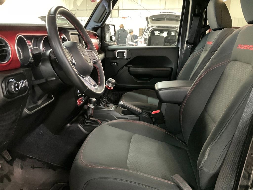Used 2020 Jeep Gladiator Rubicon w/ Cold Weather Group image 10