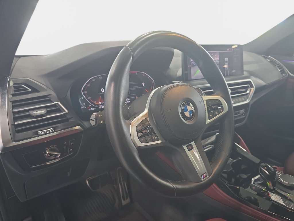 Certified 2024 BMW X4 xDrive30i w/ Premium Package AWD/4WD image 22