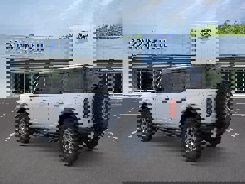 New 2025 Ford Bronco Badlands image 4