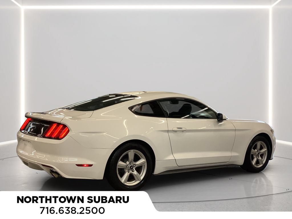 Used 2017 Ford Mustang Coupe RWD image 5