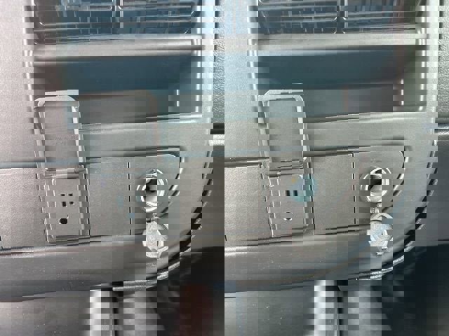 New 2025 Chevrolet Express 3500 w/ Power Convenience Package image 20