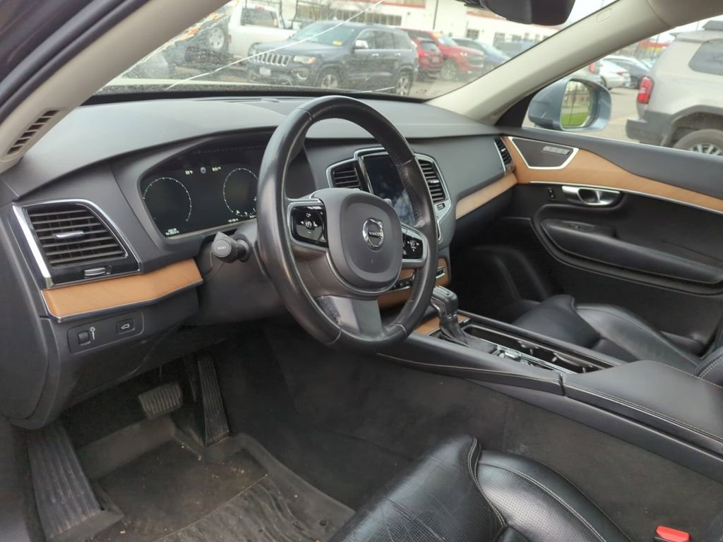 Used 2018 Volvo XC90 T6 Inscription w/ Convenience Package image 7